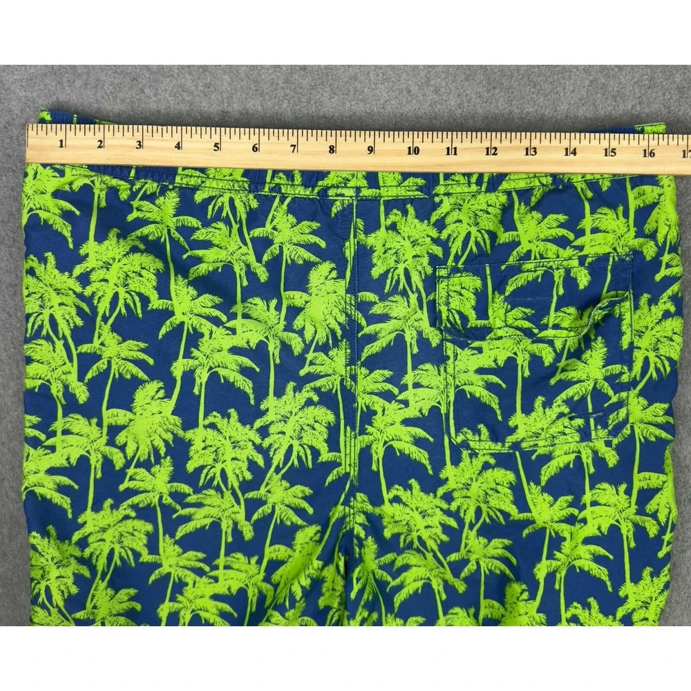 Vineyard Vines Youth Size XL Neon‎ Palm Trees Board Shorts Pockets Drawstring